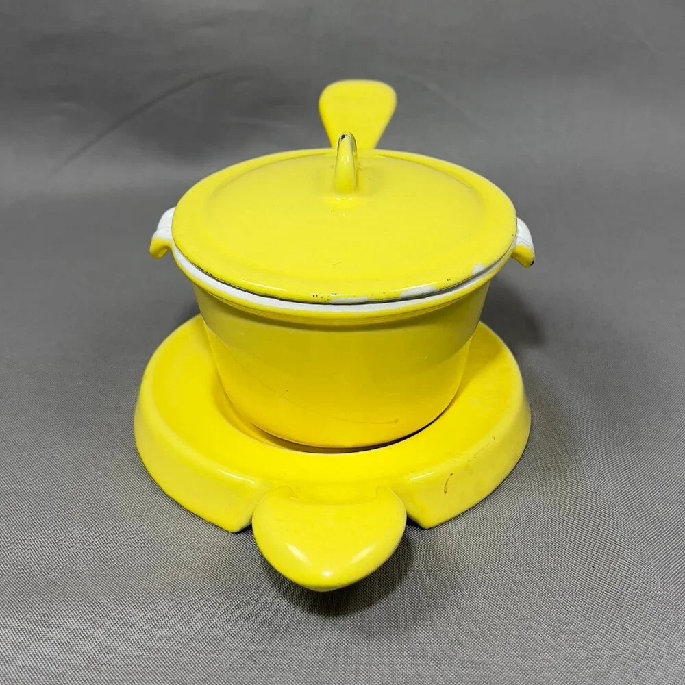 Vtg Descoware Butter Warmer Enamel Cast Iron Yellow Covered Dish Trivet Belgium